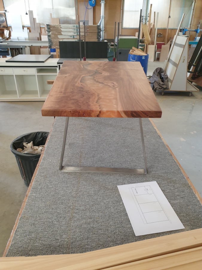 Atelier Penn Koad Menuisier Vannes Table Resine 2