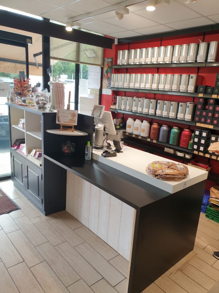 Atelier Penn Koad Menuisier Vannes Agencement Magasin 2